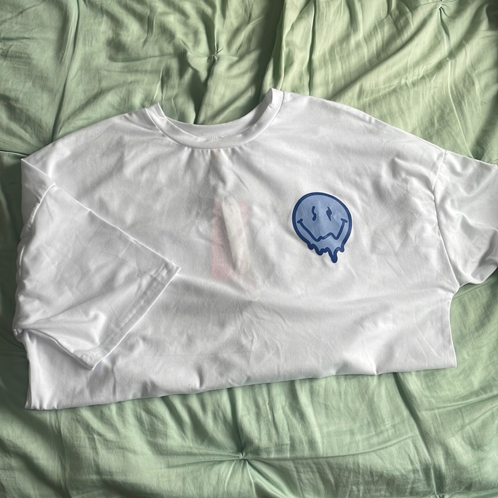 nwt romwe tshirt